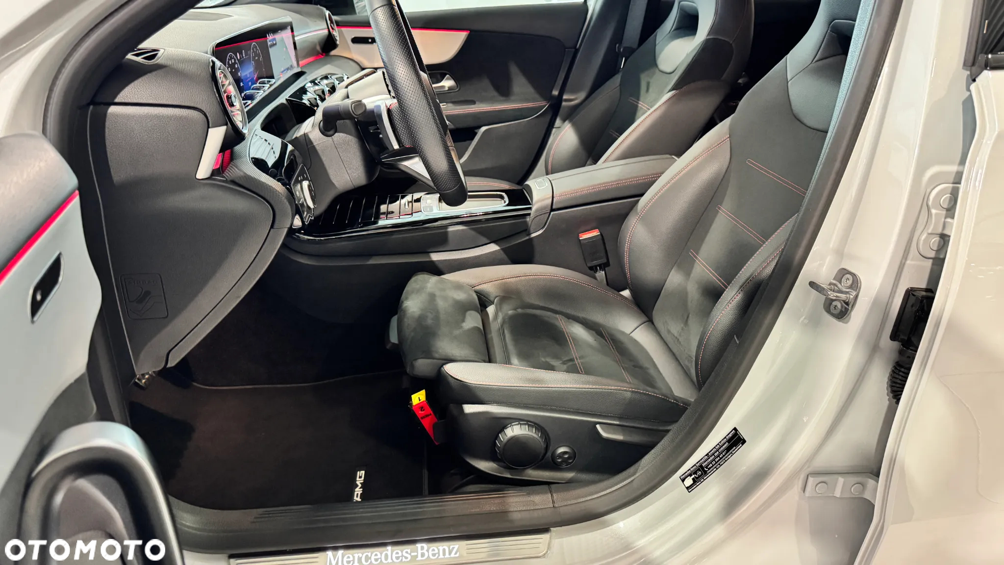 Mercedes-Benz Klasa A 200 AMG Line 7G-DCT - 13
