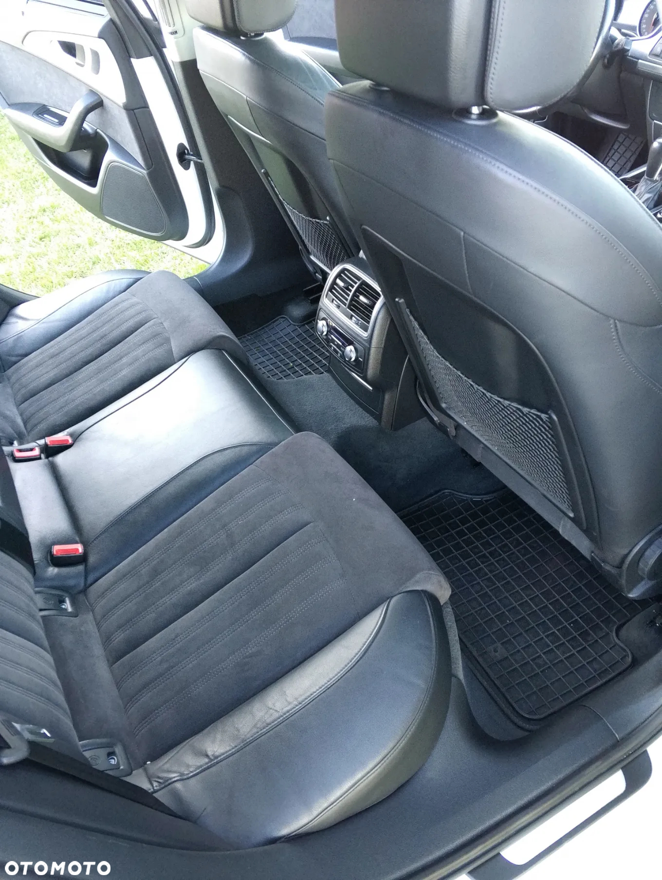 Audi A6 Avant 2.0 TDI Ultra DPF S tronic - 12