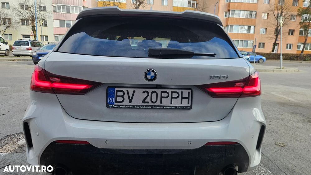 BMW Seria 1 120i Aut. M Sport - 2
