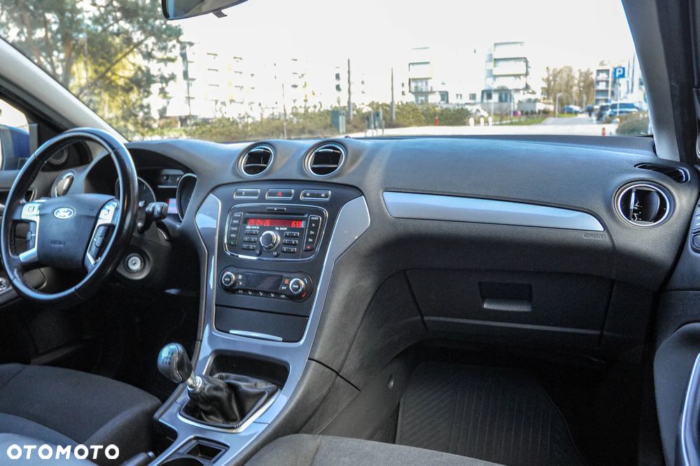 Ford Mondeo SW - 10