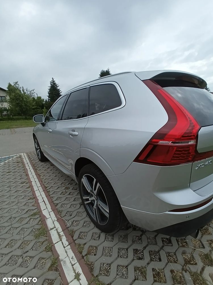 Volvo XC 60 T5 Geartronic Momentum - 18