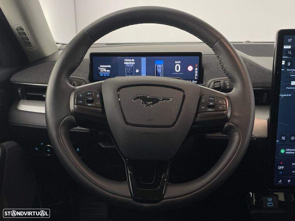 Ford Mustang Mach-E 75.7 kWh Base - 14