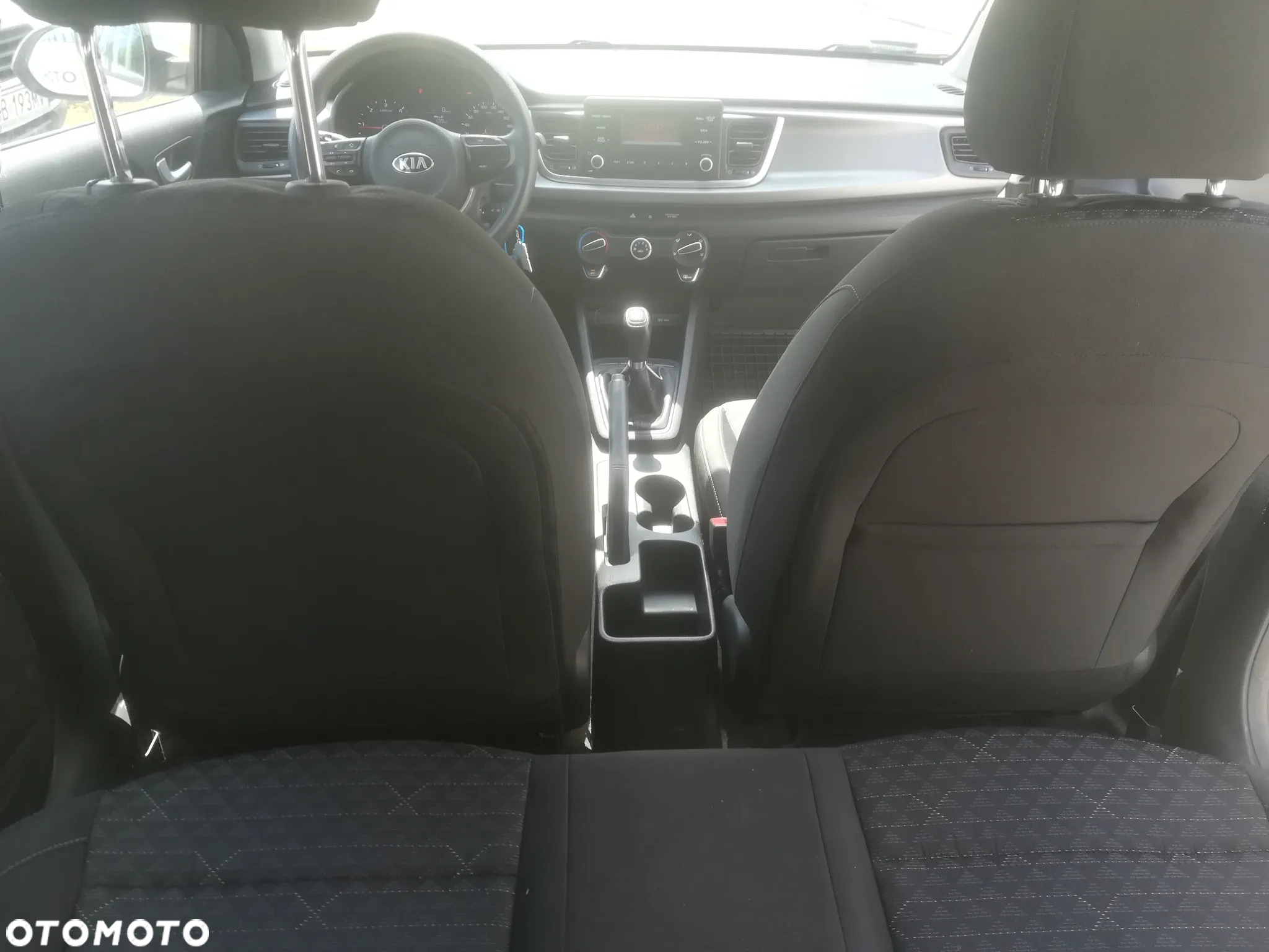 Kia Rio 1.4 crdi Business Line - 11
