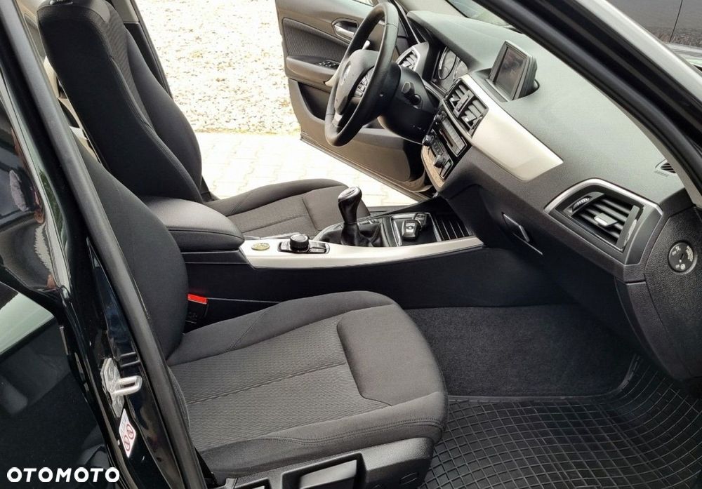 BMW Seria 1 - 26