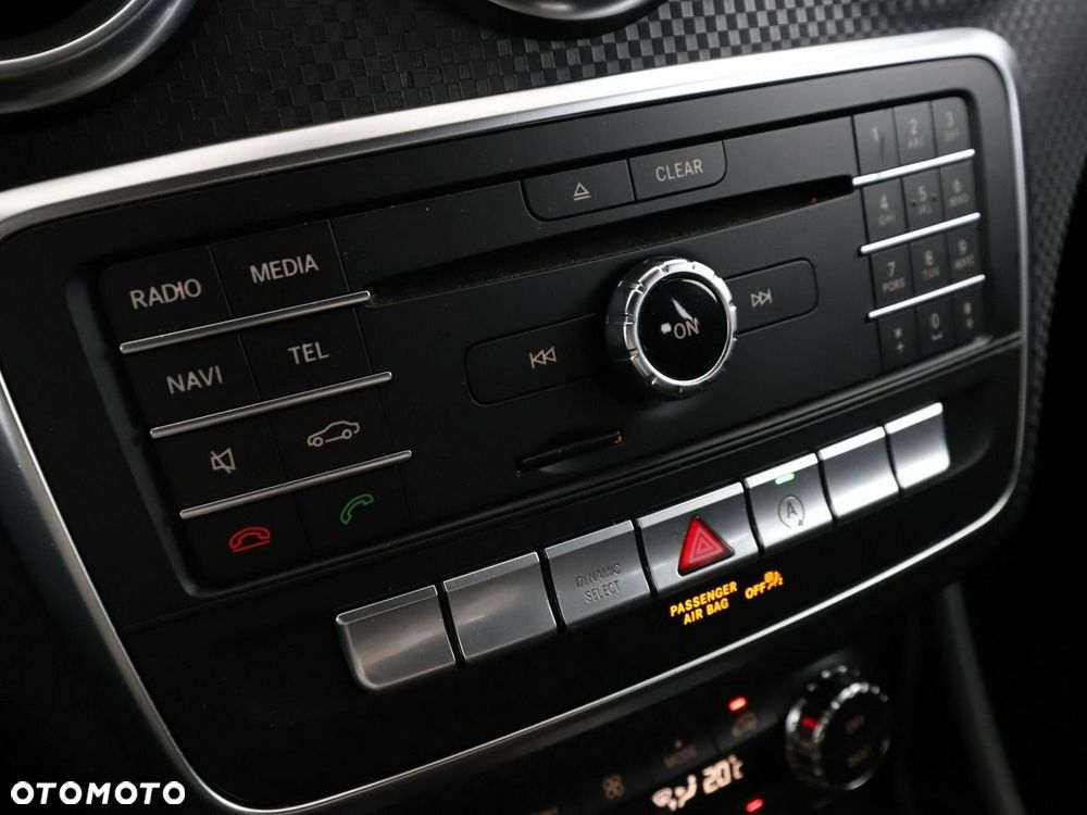 Mercedes-Benz Klasa A 180 (BlueEFFICIENCY) 7G-DCT Urban - 27