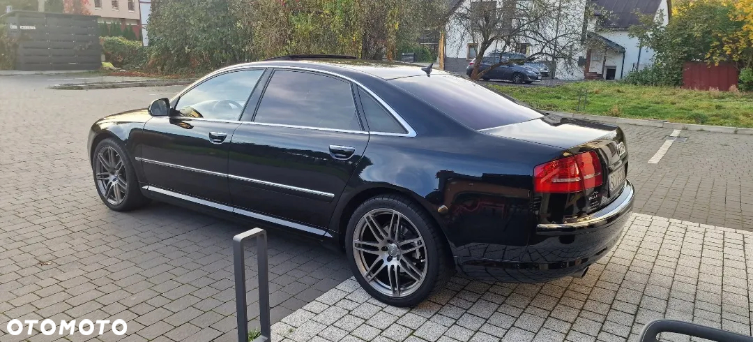 Audi A8 4.2 FSI L Quattro - 18