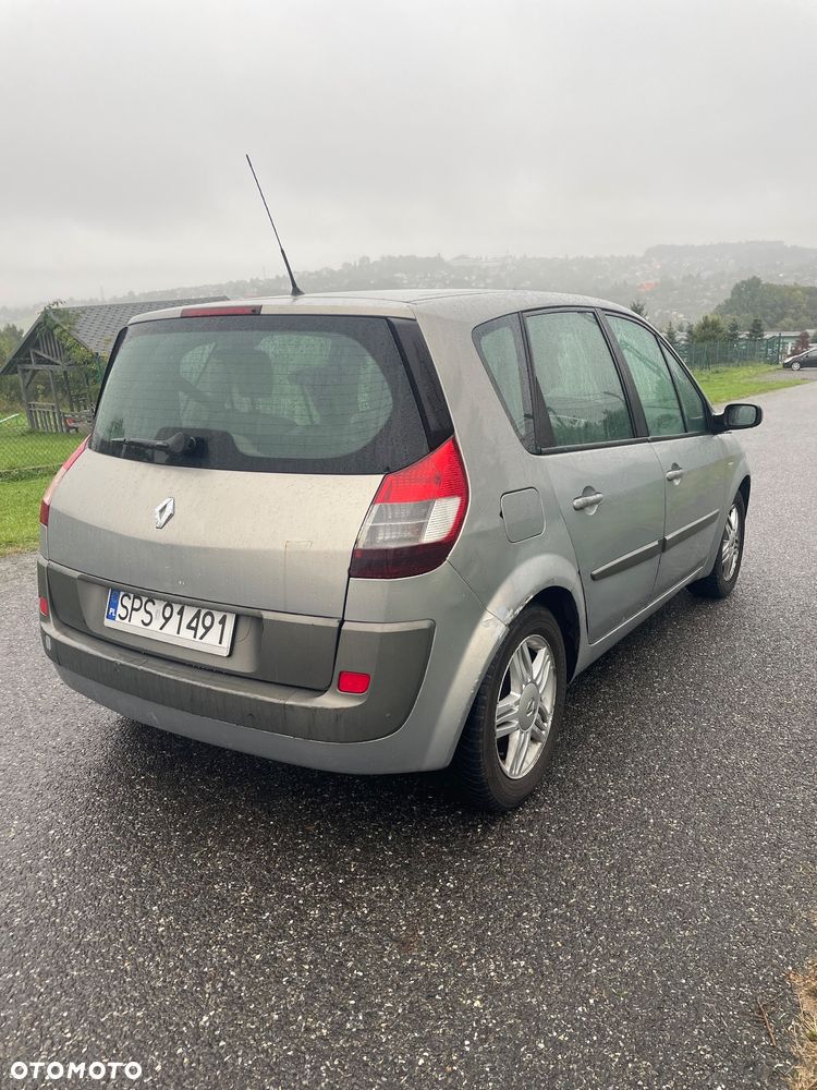 Renault Scenic - 4