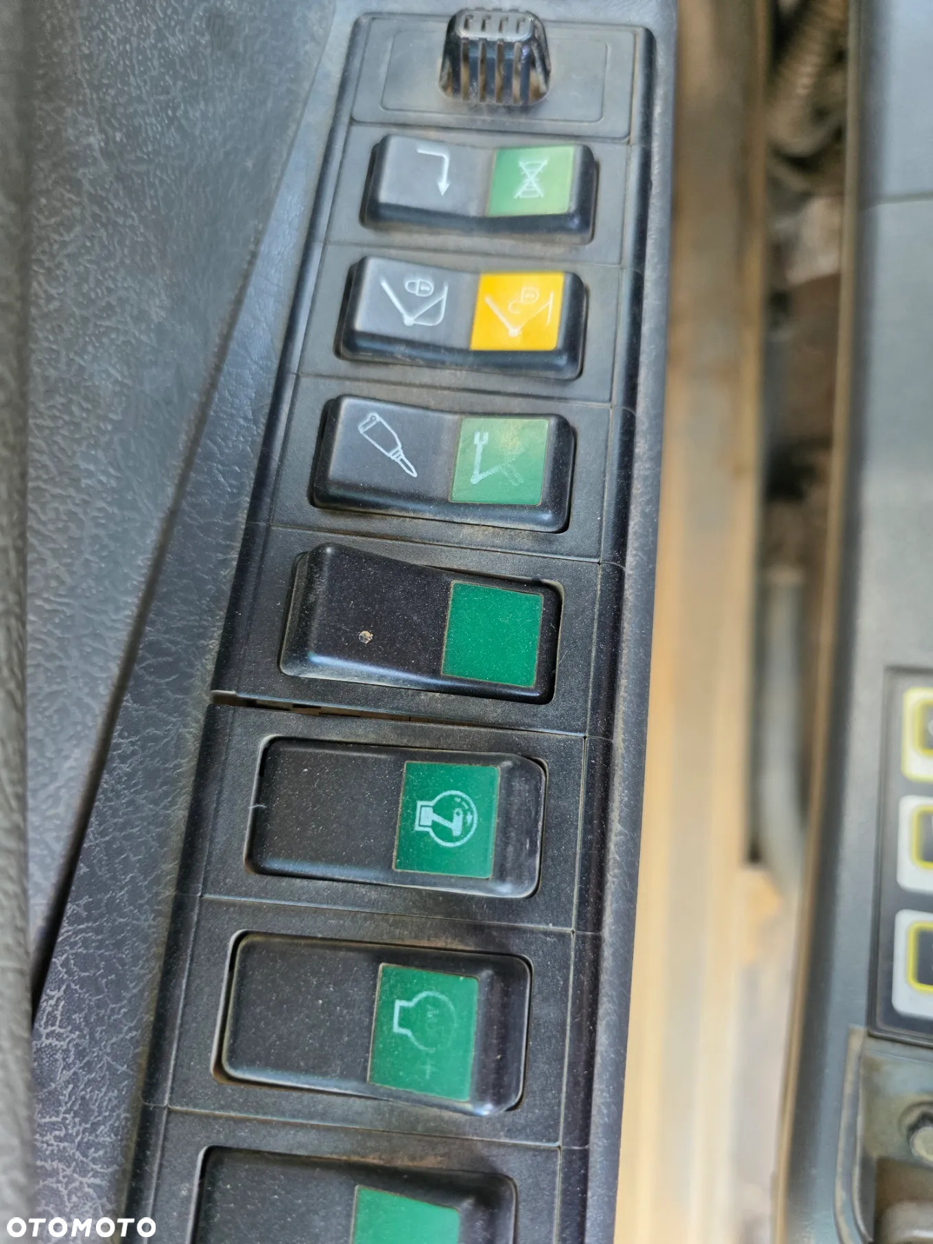 Volvo 290 - 23