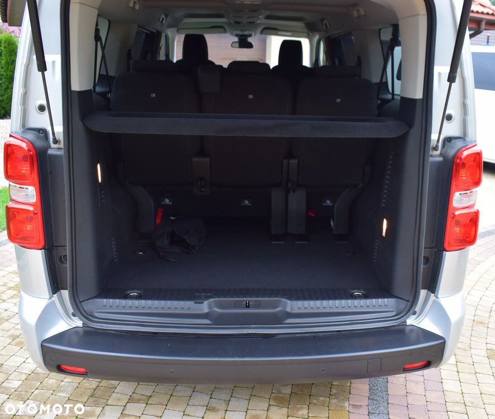 Peugeot Traveller 2.0 BlueHDi Long Business - 19