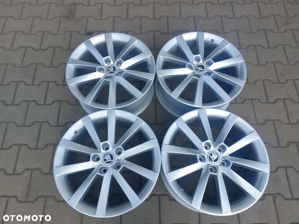 SKODA SUPERB FELGI ALUFELGI OE 5E0601025Q 7.5J ET51 R18 5X112 JAK NOWE - 1