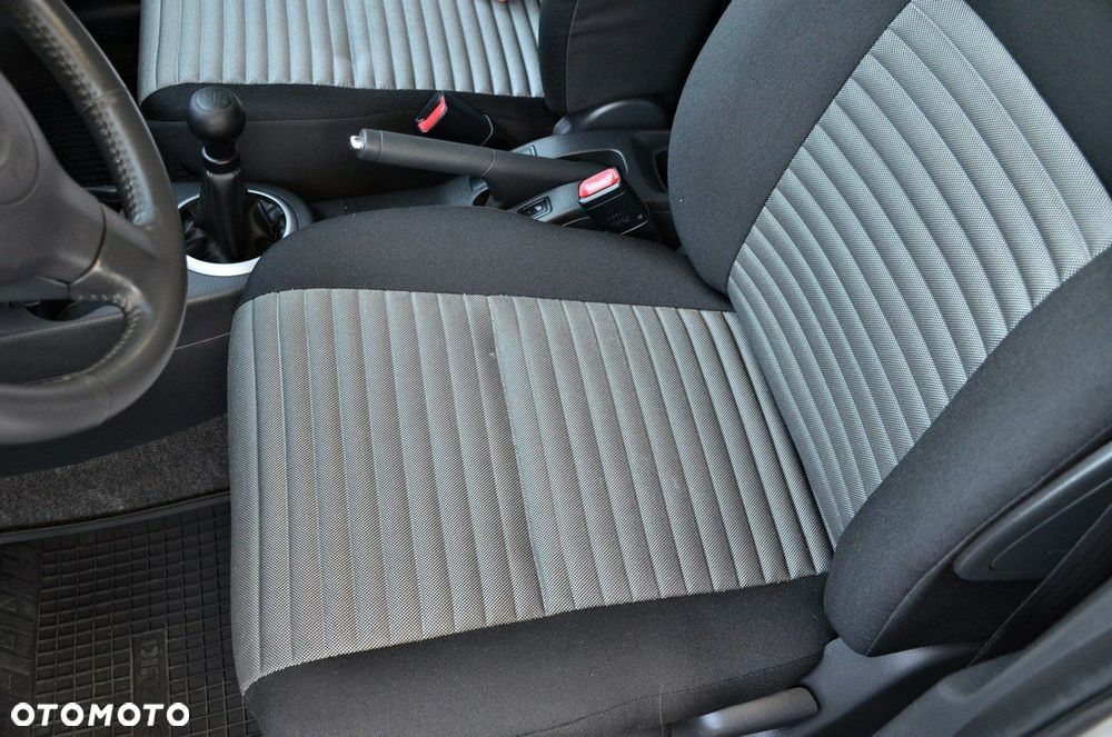 Suzuki SX4 - 15