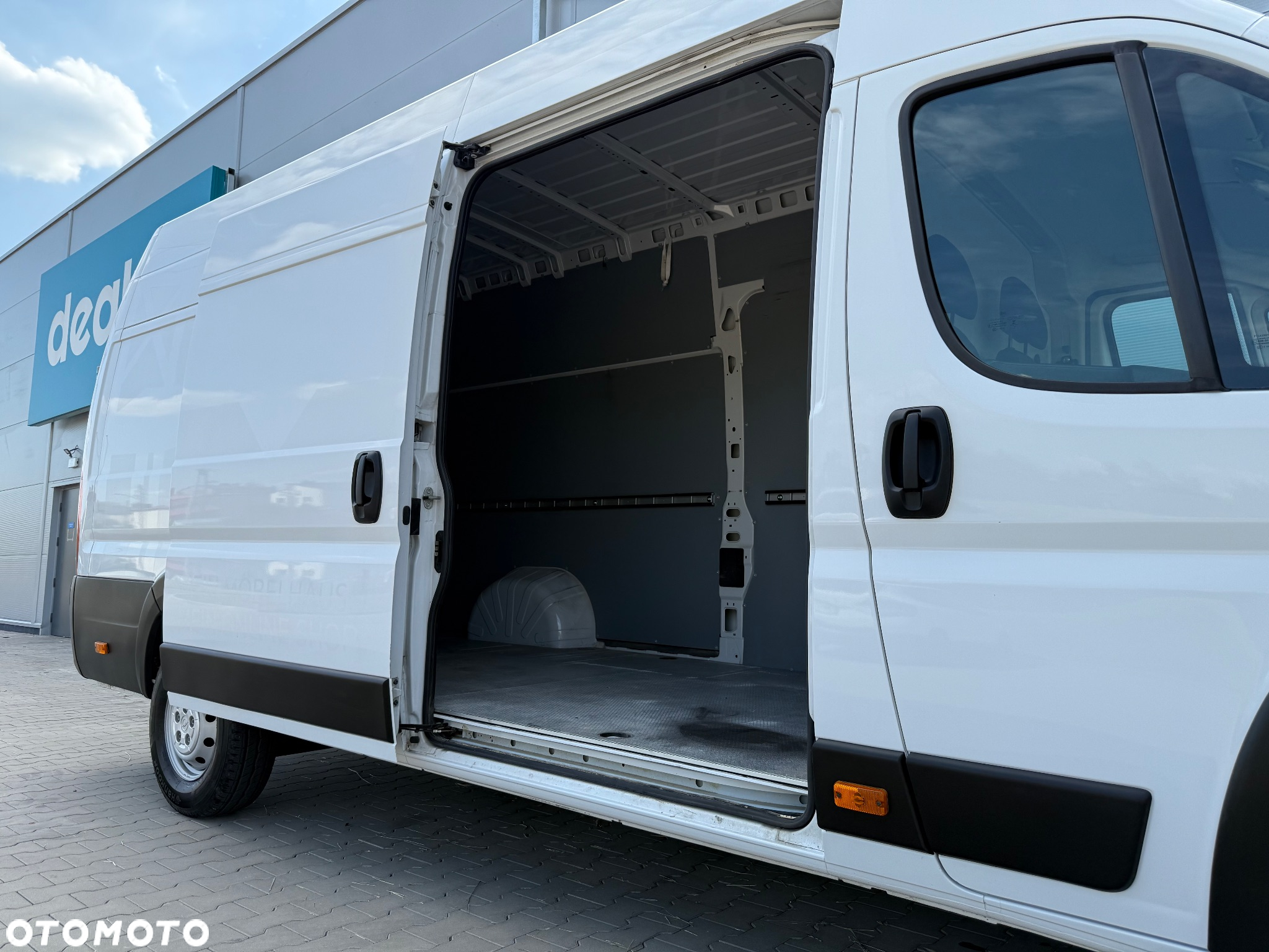Opel Movano L4 H3 MAXI - 28