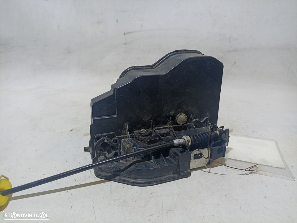 Fechadura / fecho porta frente direito BMW 5 (E60) - 3