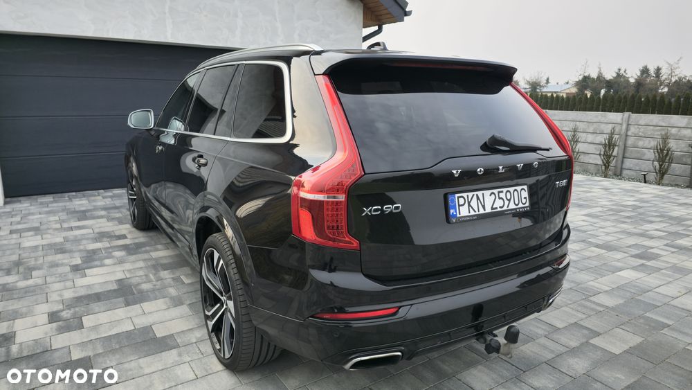 Volvo XC 90 - 7