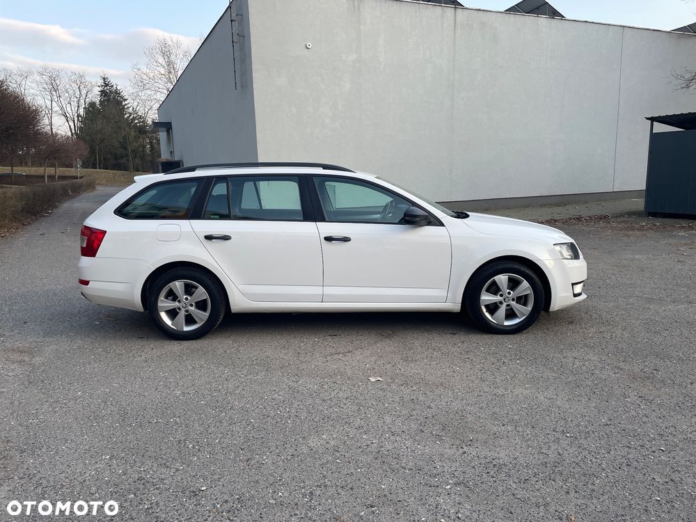 Skoda Octavia 1.6 TDI Ambition - 12