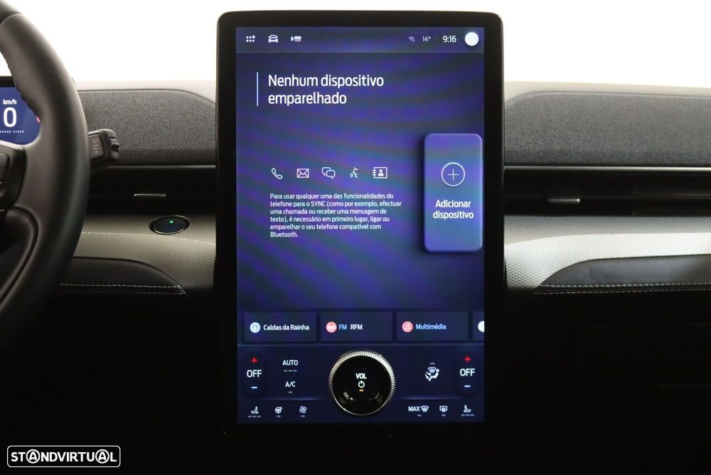 Ford Mustang Mach-E - 25