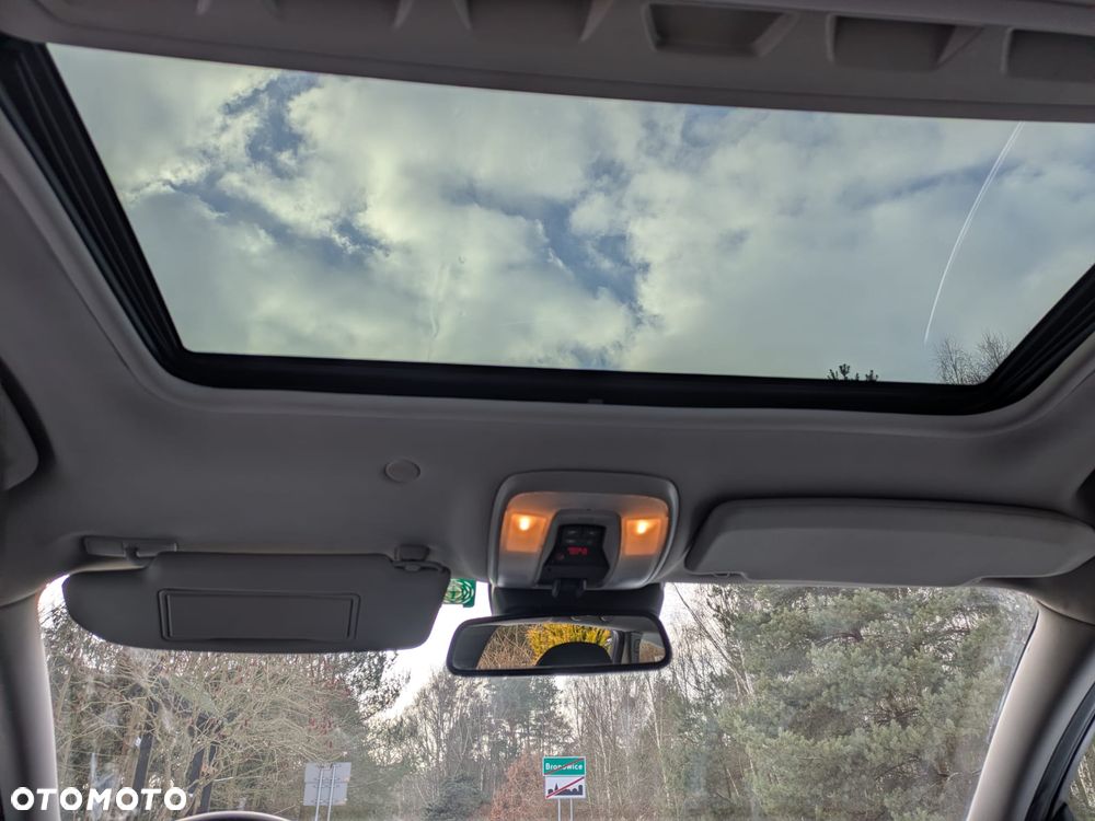 Volvo V60 D4 AWD Summum - 17