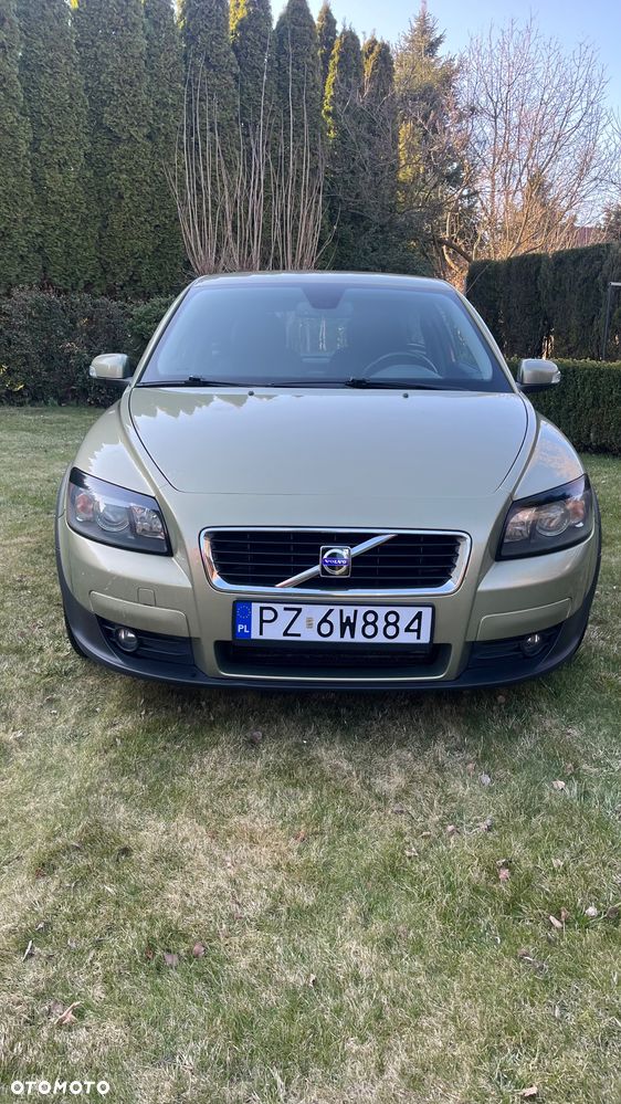 Volvo C30 2.0D Momentum - 3