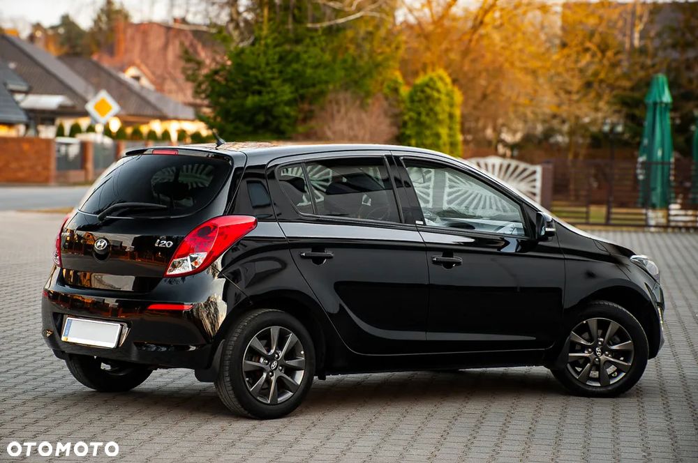 Hyundai i20 1.2 Trend - 23