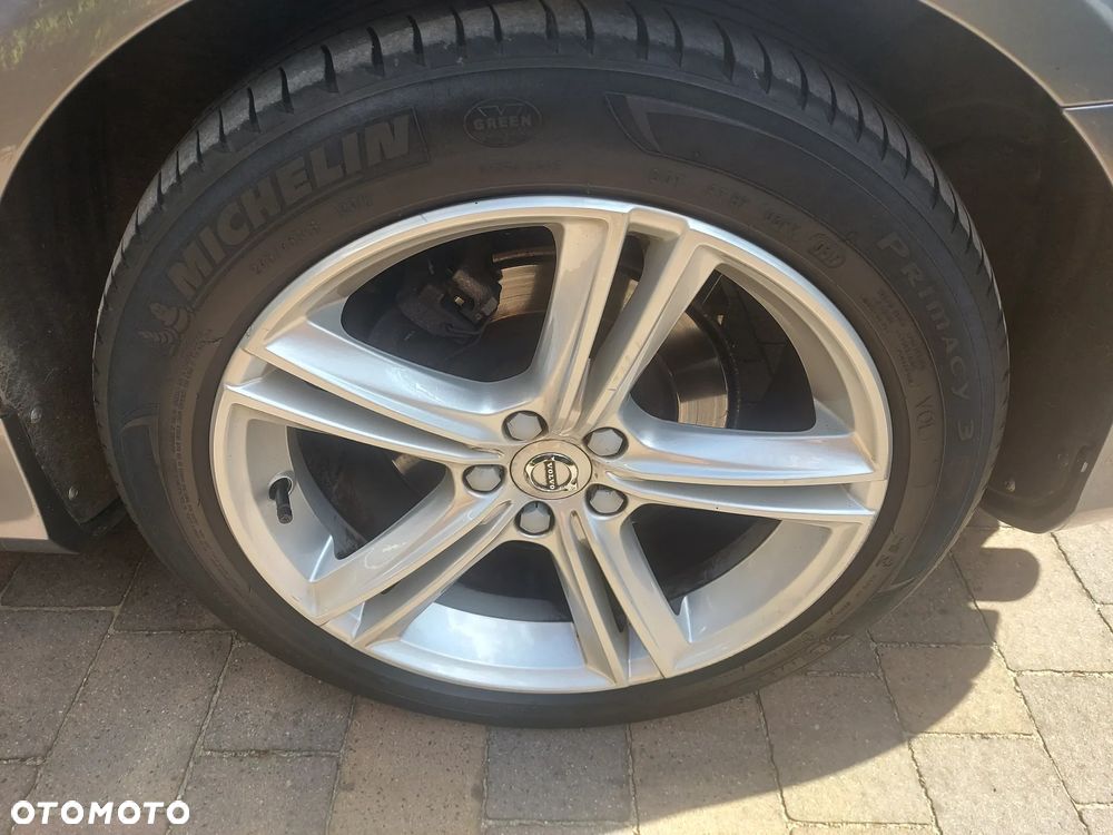 Volvo S90 D4 Momentum - 15