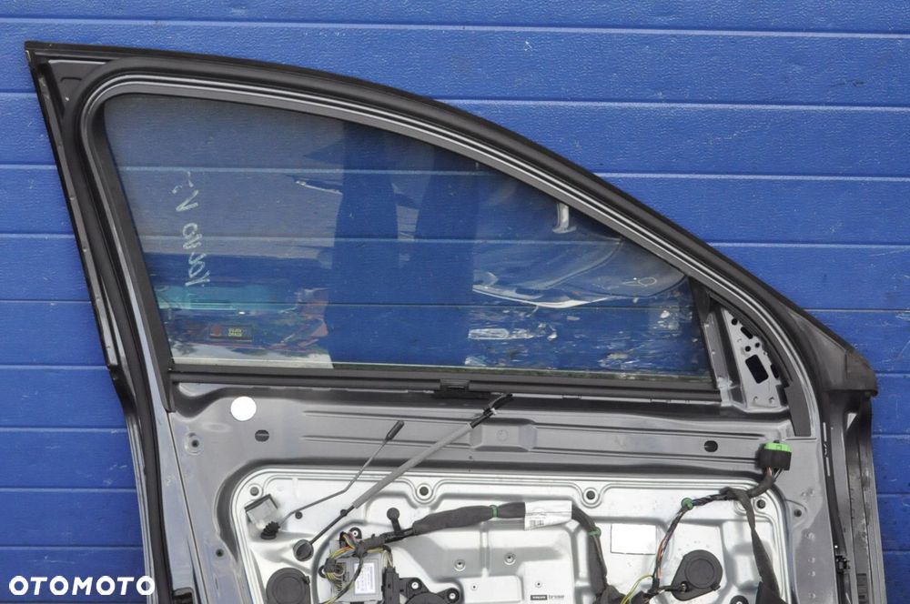 VOLVO V70 XC70 S80 DRZWI LEWY PRZÓD LEWE PRZEDNIE - 8