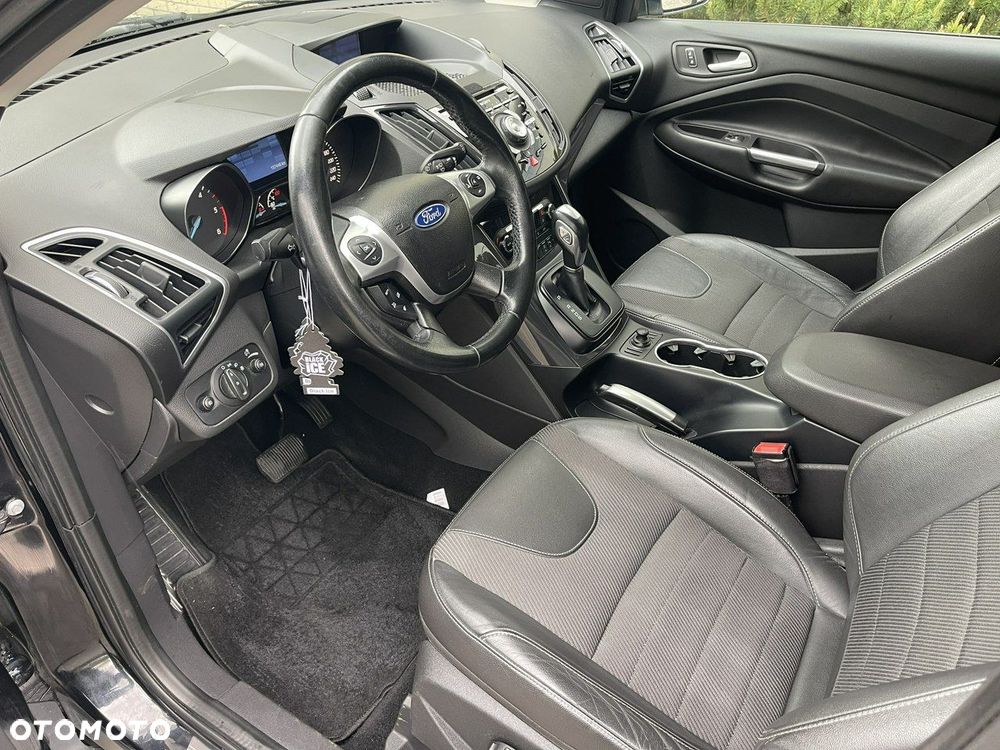 Ford Kuga - 18