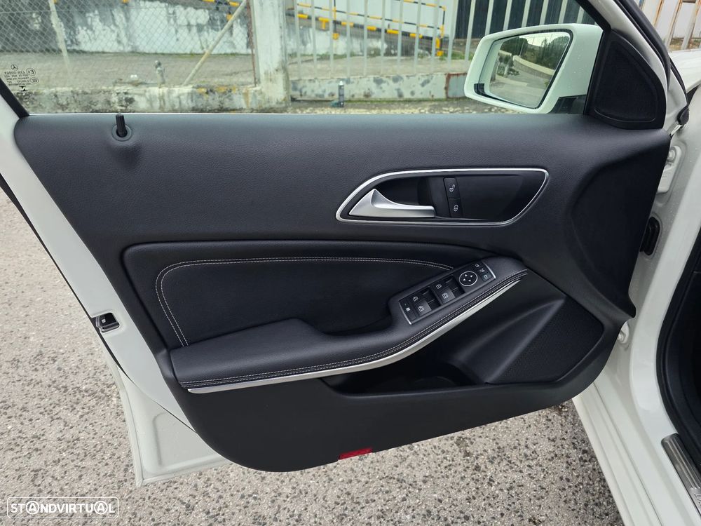 Mercedes-Benz A 180 d Urban - 24