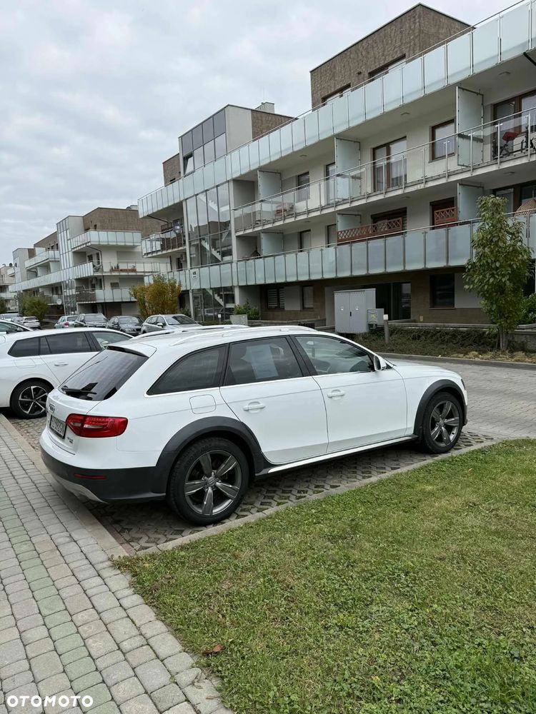 Audi A4 Allroad 2.0 TDI Quattro - 3