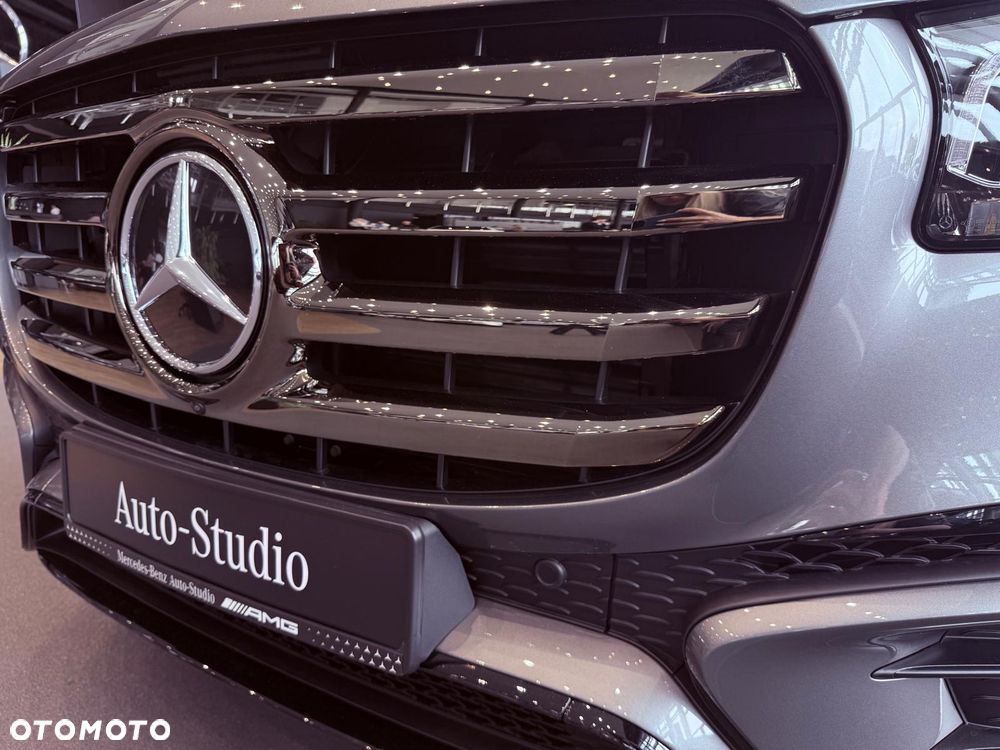 Mercedes-Benz GLS - 16