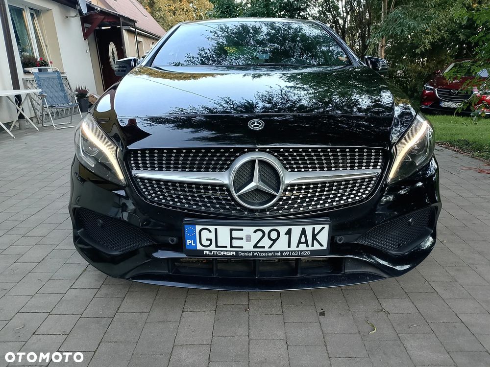 Mercedes-Benz A-Class 2017 photo 2