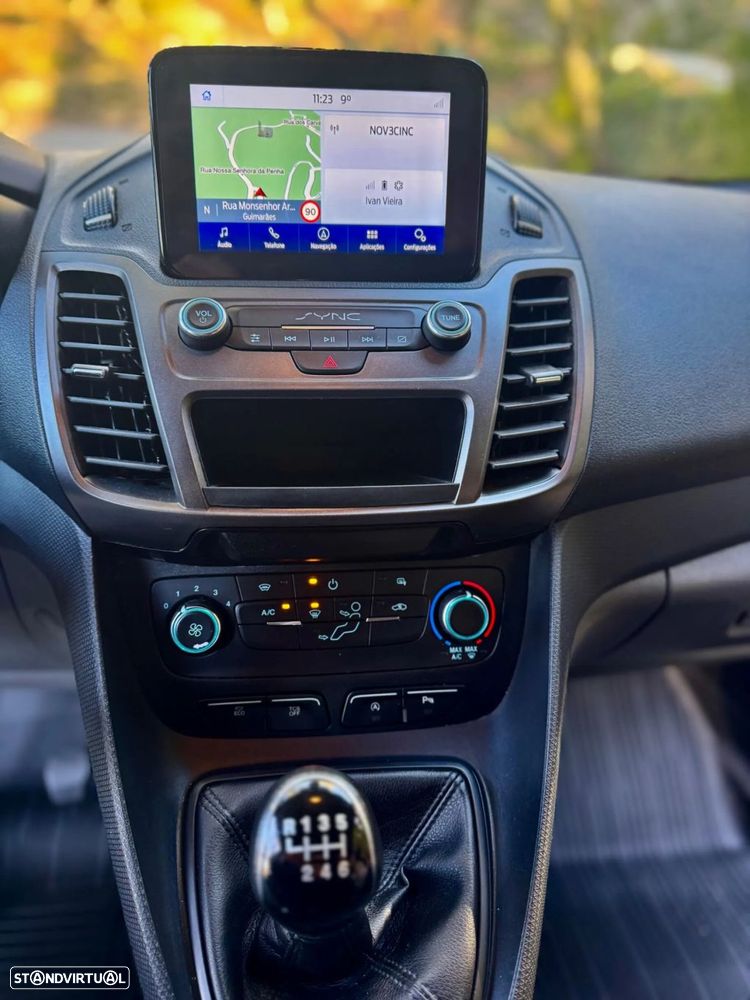 Ford Transit Connect - 9