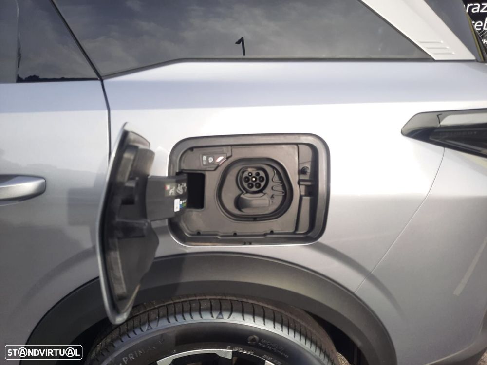 Peugeot E-5008 73 kWh Allure - 10