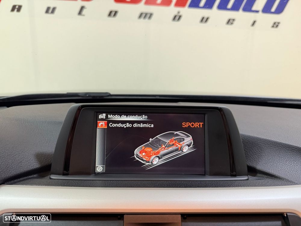 BMW 316 d Line Sport - 28