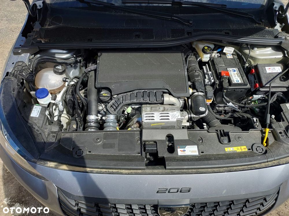 Peugeot 208 PureTech 100 Business - 14