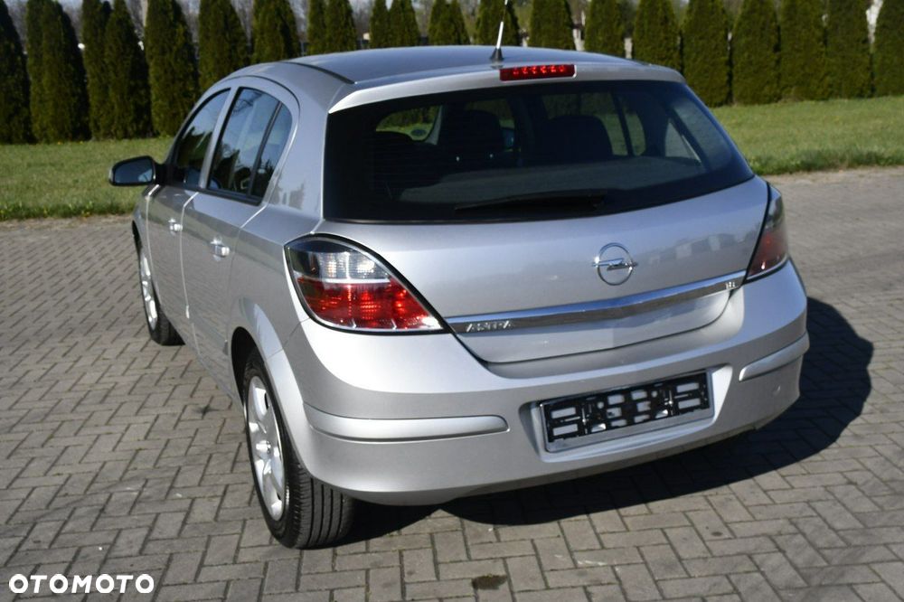 Opel Astra - 8