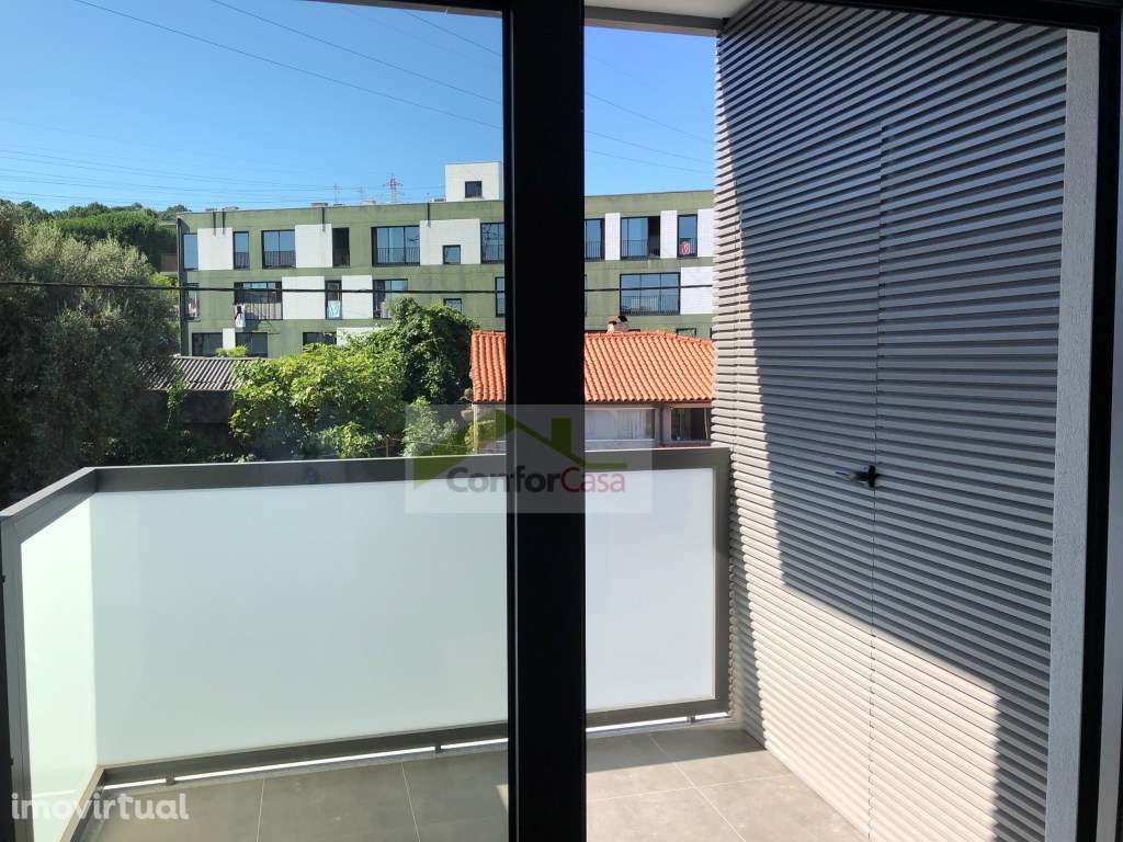 Apartamento T1 para Arrendamento- Ar cond.-Cozinha equipada-L.garagem - Grande imagem: 4/11