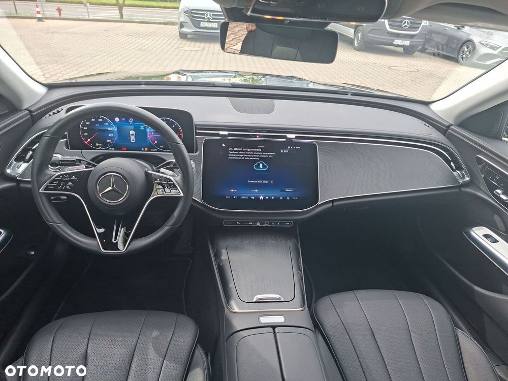 Mercedes-Benz Klasa E 200 d mHEV Avantgarde 9G-Tronic - 16