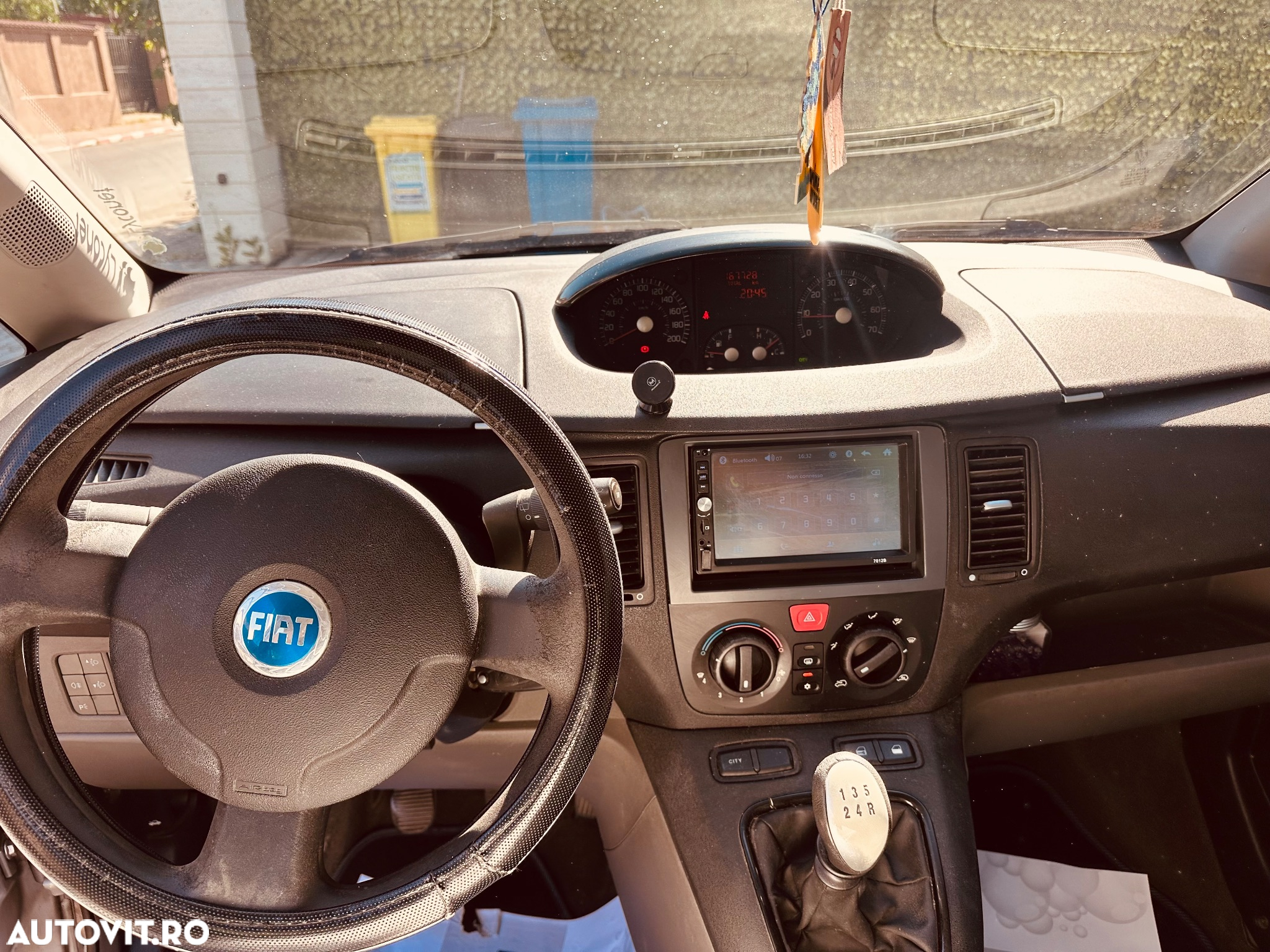 Fiat Idea 1.4 16V Class - 7