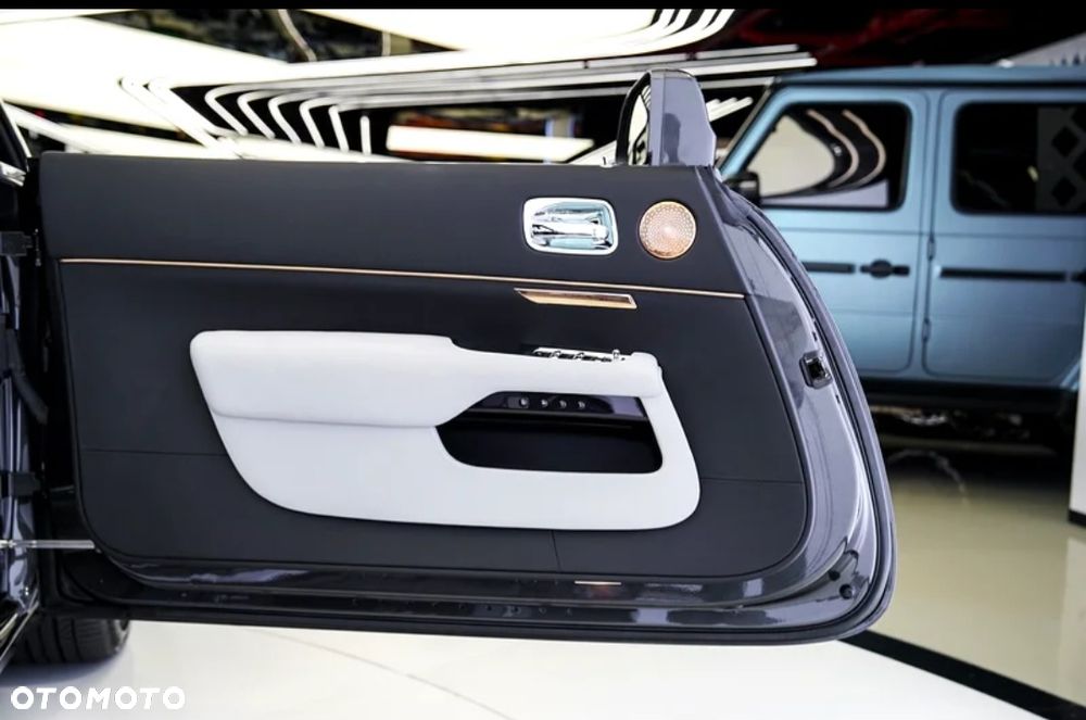 Rolls-Royce Wraith Black Badge - 13