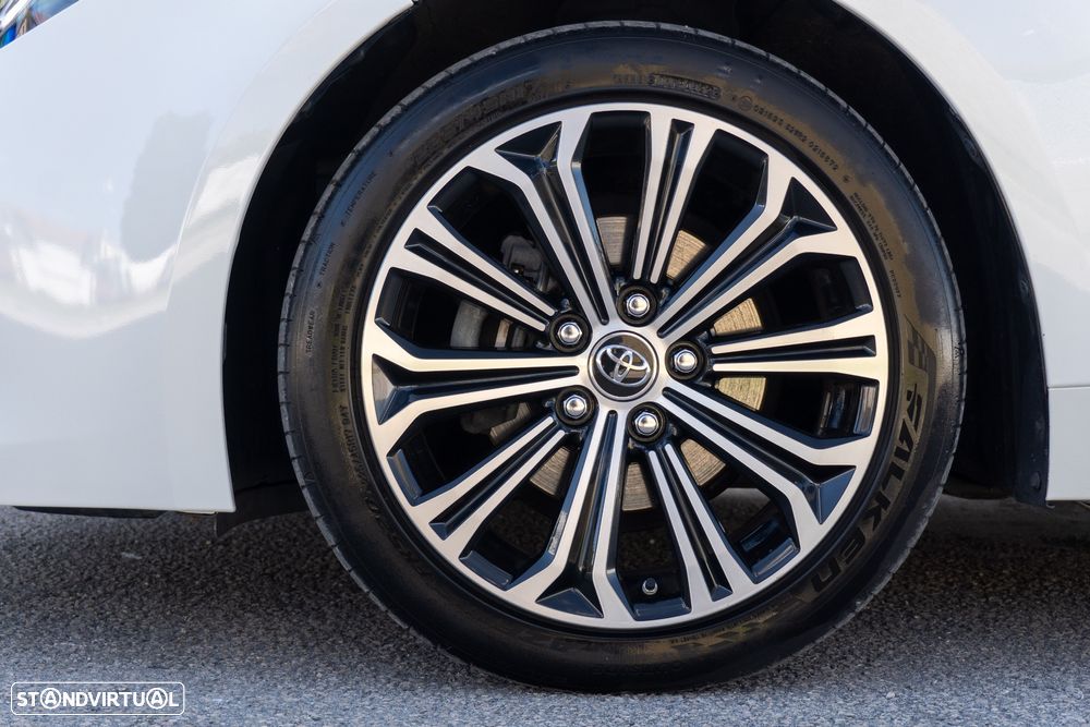 Toyota Corolla Touring Sports 1.8 Hybrid Comfort+P.Sport - 5