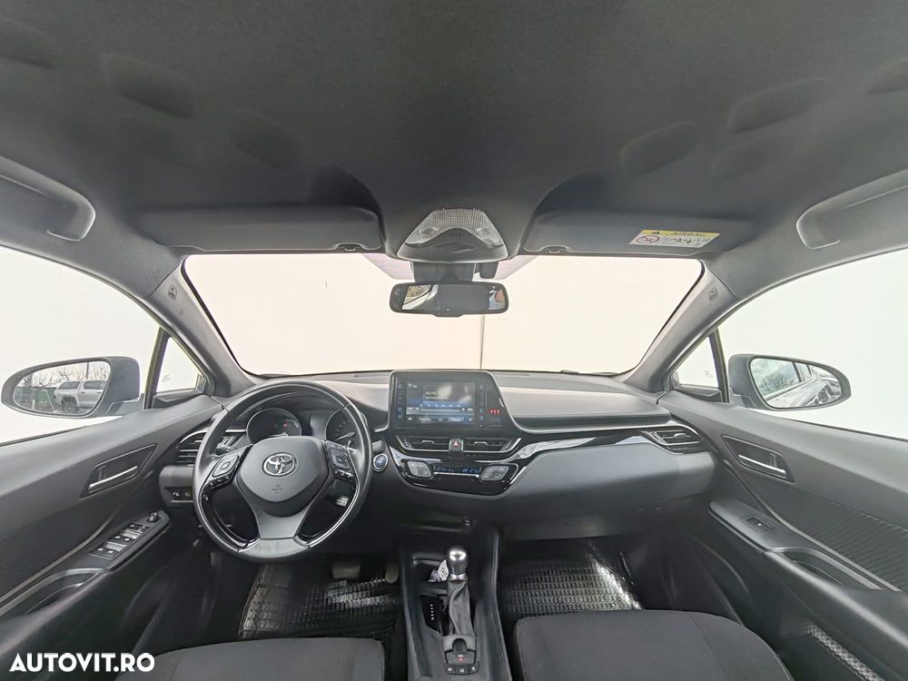 Toyota C-HR 1.8 HSD 4x2 CVT C-ult - 9