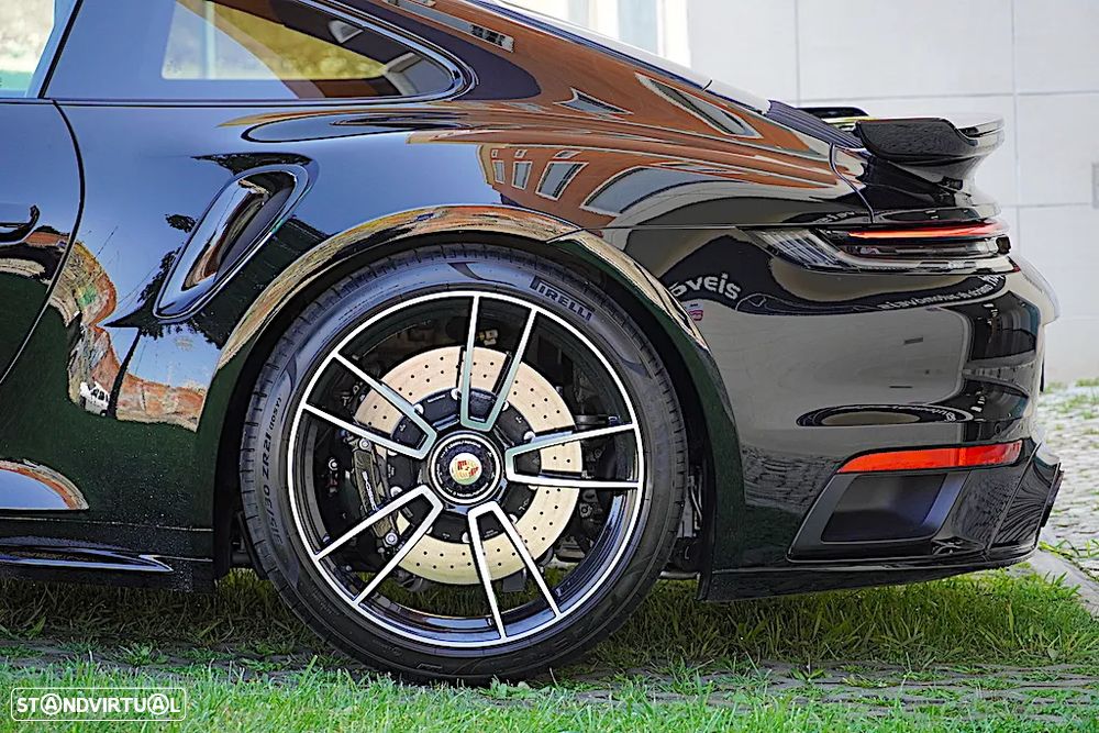 Porsche 911 (992) Turbo S PDK - 9