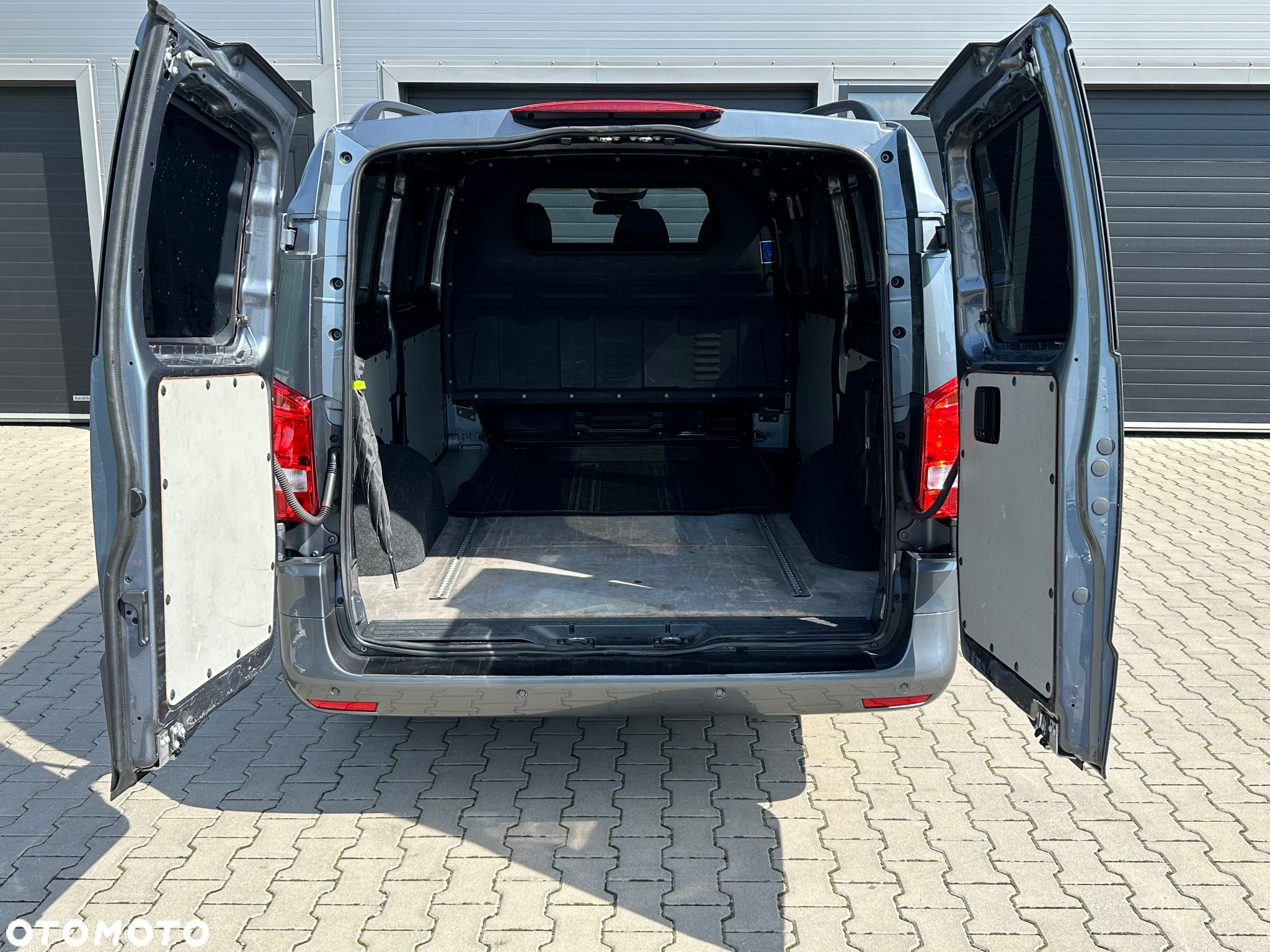 Mercedes-Benz Vito 116 CDI - 12