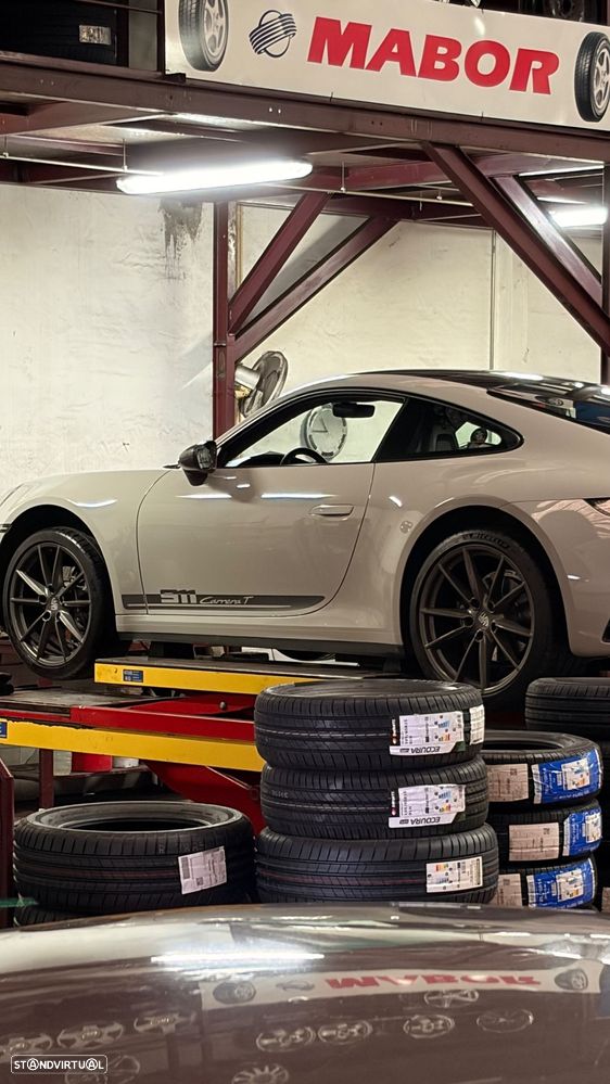 Porsche 911 (992) Carrera T - 6