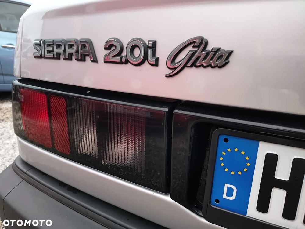 Ford Sierra 2.0 Ghia - 37