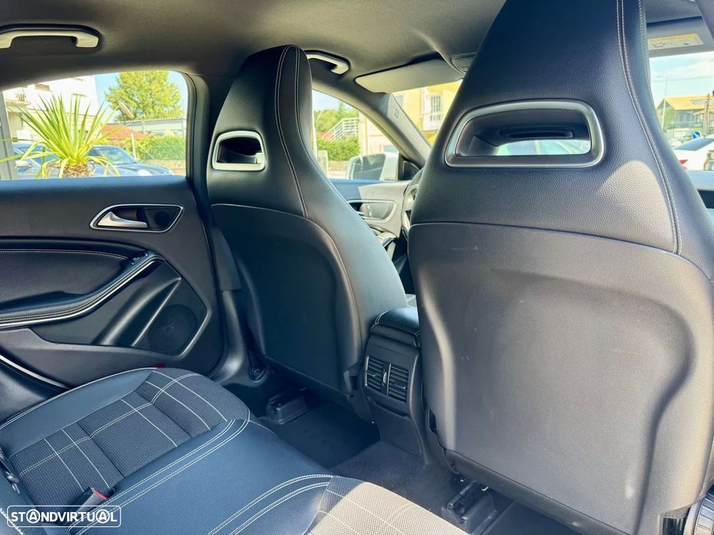 Mercedes-Benz CLA 220 CDI Urban Aut. - 18