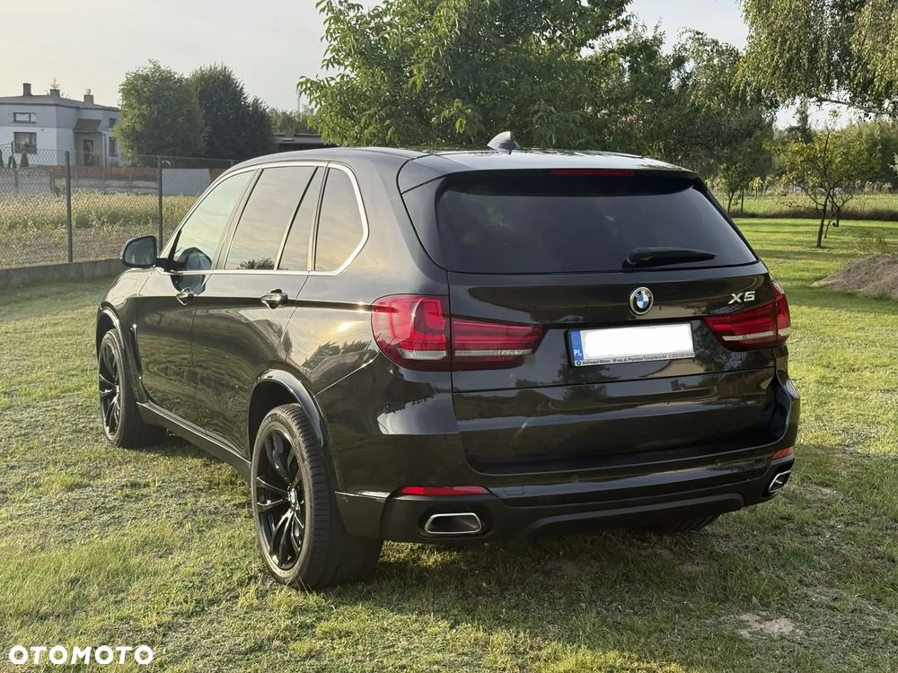 BMW X5 xDrive40d Sport-Aut - 3
