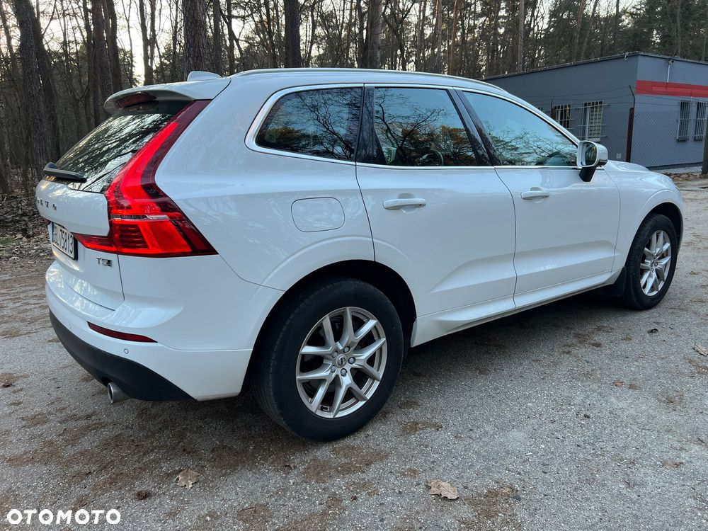 Volvo XC 60 B5 B AWD Geartronic Momentum Pro - 12