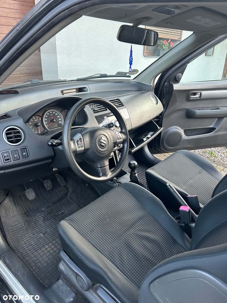 Suzuki Swift 1.5 GS - 10