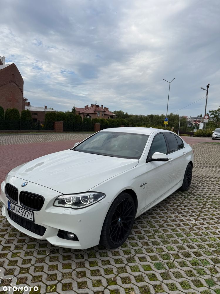 BMW Seria 5 525d xDrive - 3